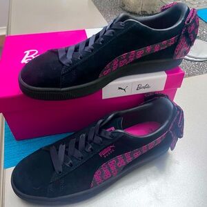Barbie PUMA women size 9 New Y2K bow coquette samba pink black